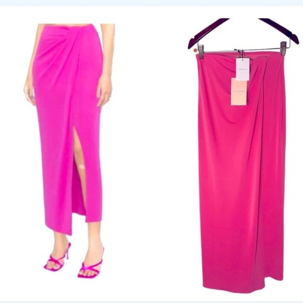 FARFETCHED| THE ANDAMANE| Hot Pink Front Slit Maxi Skirt